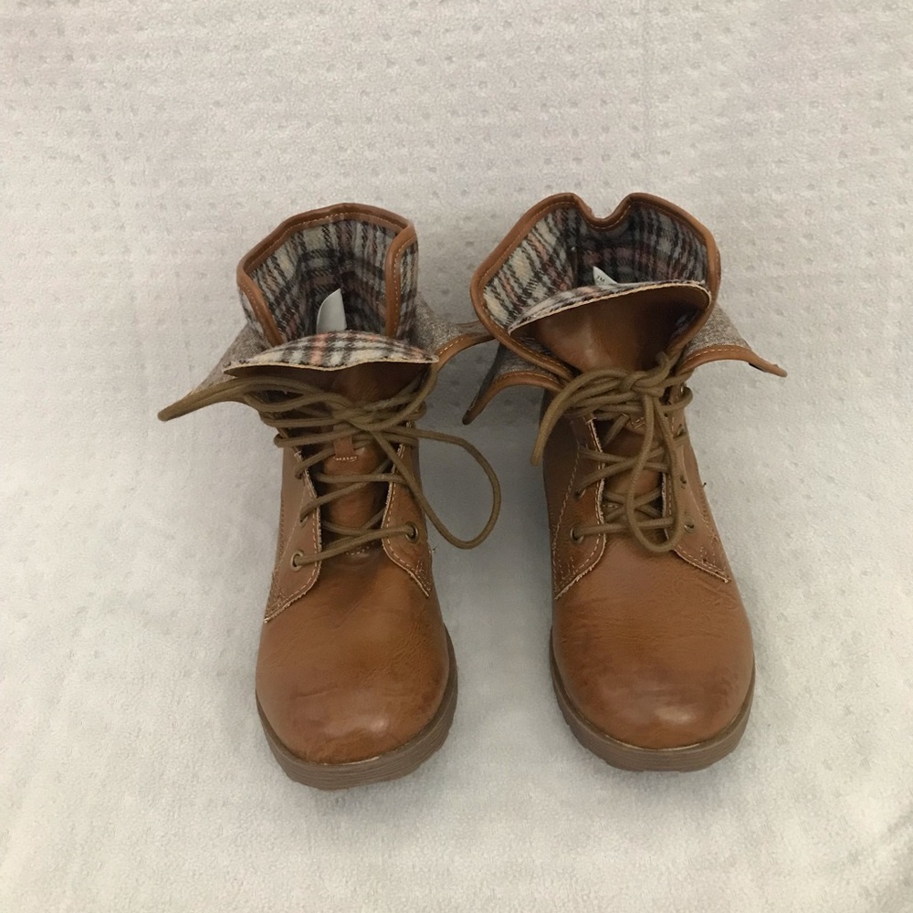 Nine West  Brown ankle botties  size 7 - Picture 4 of 6